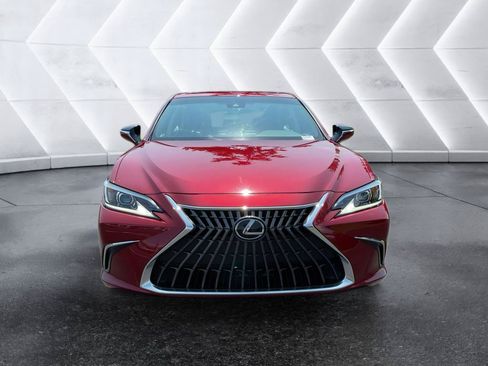 Used 2023 Lexus ES 350 w/ Accessory Package (Z2) FWD image 2