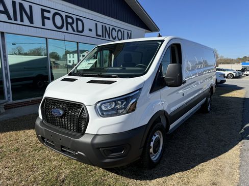 Used 2024 Ford Transit 250 Low Roof image 5