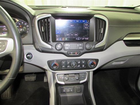 Used 2023 GMC Terrain SLT AWD/4WD image 30