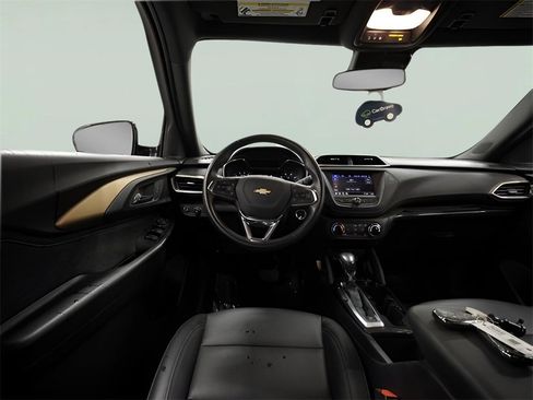 Used 2023 Chevrolet TrailBlazer ACTIV image 18