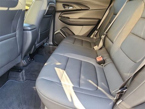 Used 2023 Chevrolet TrailBlazer ACTIV w/ Convenience Package image 22