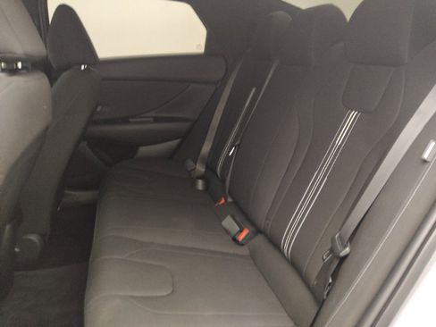 Used 2025 Hyundai Elantra Sport w/ Cargo Package FWD image 18