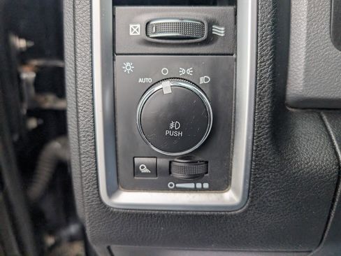 Used 2016 RAM 1500 Big Horn AWD/4WD image 31