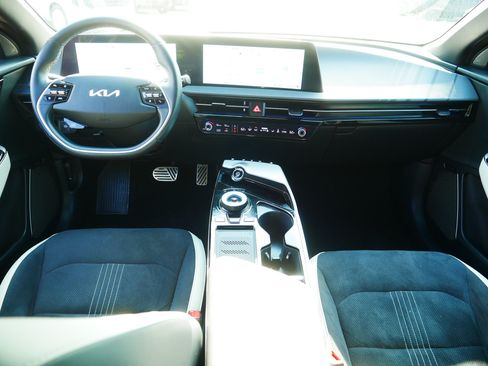 Certified 2024 Kia EV6 GT-Line AWD/4WD image 10
