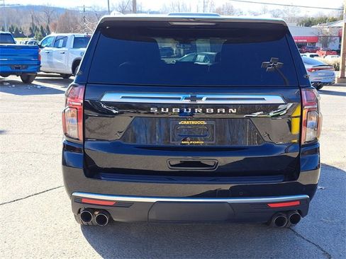 Used 2024 Chevrolet Suburban High Country w/ Max Trailering Package image 4