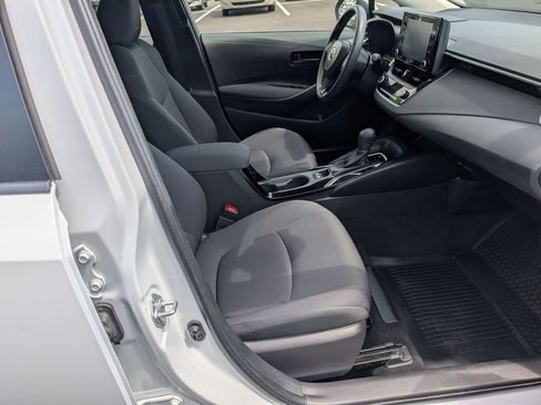 Used 2022 Toyota Corolla LE w/ LE Premium Package FWD image 20