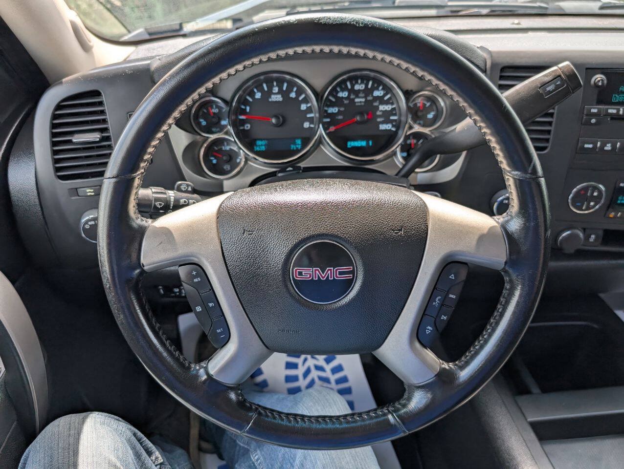 Used 2012 GMC Sierra 2500 SLE AWD/4WD image 18