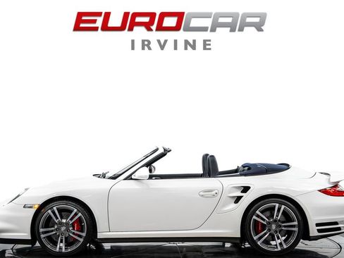 Used 2010 Porsche 911 Turbo AWD/4WD image 2