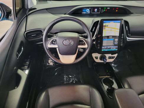 Used 2019 Toyota Prius Prime Premium w/ Carpet Mat Package FWD image 12