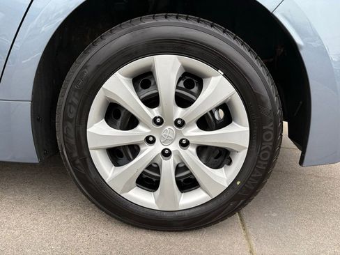 Used 2025 Toyota Corolla LE image 10