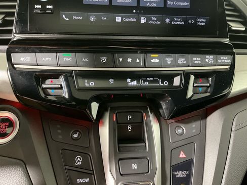Used 2025 Honda Odyssey Sport-L image 21