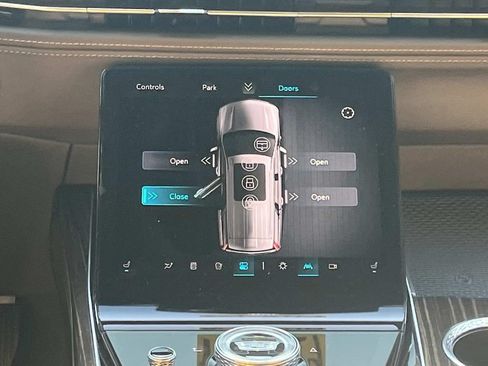 Used 2025 Cadillac Escalade Premium Luxury w/ Touring Package AWD/4WD image 17