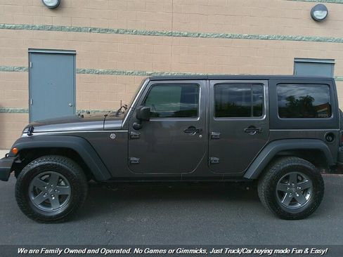 Used 2017 Jeep Wrangler Unlimited Sport w/ Quick Order Package 24S image 5