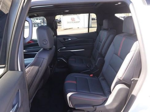 Used 2024 Chevrolet Traverse RS w/ LPO, Floor Liner Package image 11