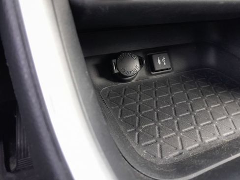 Used 2019 Toyota RAV4 XLE Premium w/ Cold Weather Package AWD/4WD image 26