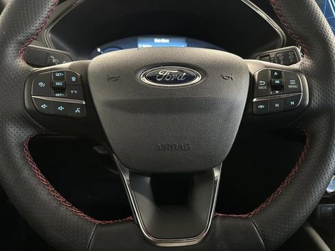 Certified 2025 Ford Escape ST-Line Elite w/ Tech Pack #2 image 17