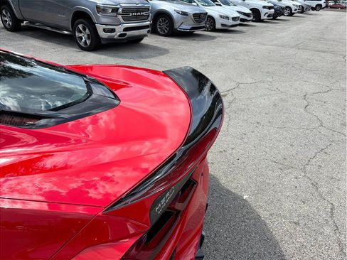 Used 2020 Chevrolet Corvette Stingray Preferred Cpe w/ 2LT Preferred Equipment Group RWD image 19