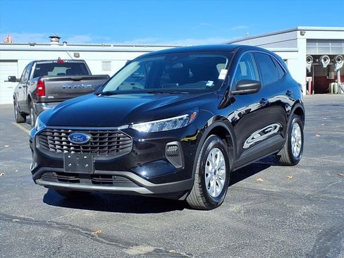 Used 2024 Ford Escape Active image 2