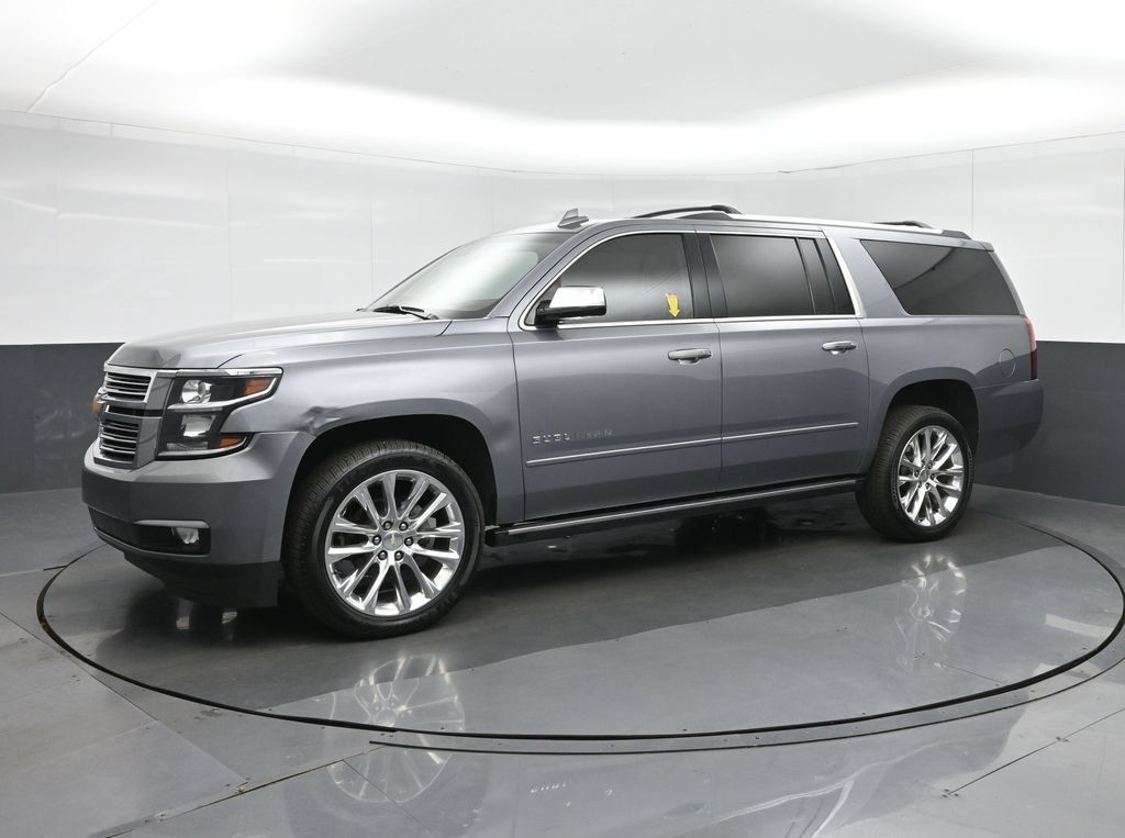 Used 2019 Chevrolet Suburban Premier w/ Premier Plus Edition AWD/4WD image 3