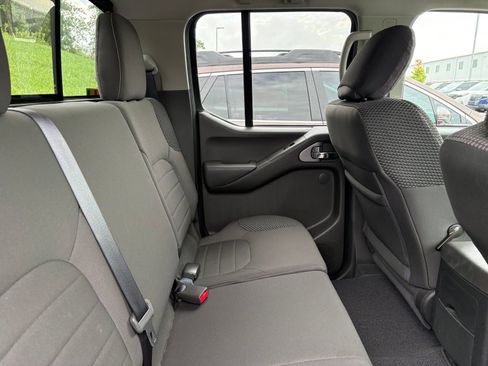 Used 2019 Nissan Frontier PRO-4X AWD/4WD image 10