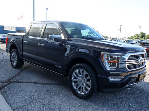 Used 2022 Ford F150 Limited image 3