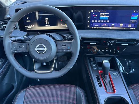 New 2026 Nissan Kicks SR w/ Cold Weather Package AWD/4WD image 17