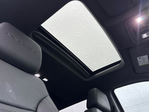 Used 2020 GMC Sierra 1500 Denali w/ Denali Ultimate Package image 16