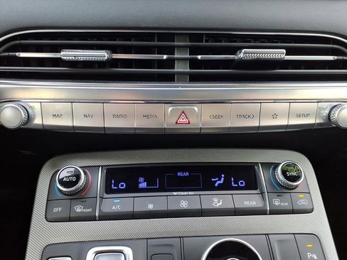 Used 2020 Hyundai Palisade Limited image 22