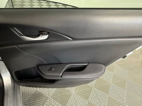 Used 2020 Honda Insight EX image 35