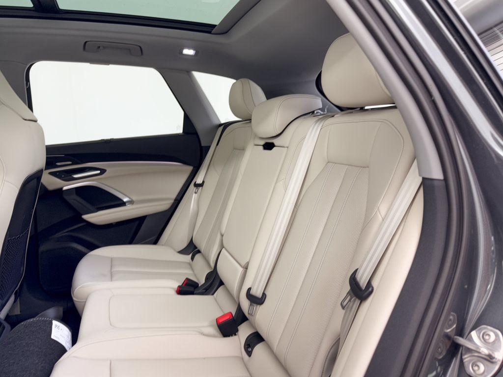 New 2026 Audi Q5 Premium Plus AWD/4WD image 25