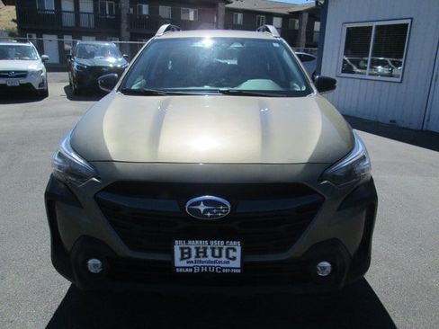 Used 2023 Subaru Outback Premium AWD/4WD image 2