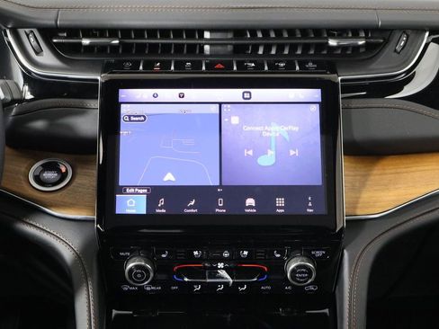 New 2025 Jeep Grand Cherokee L Summit image 34