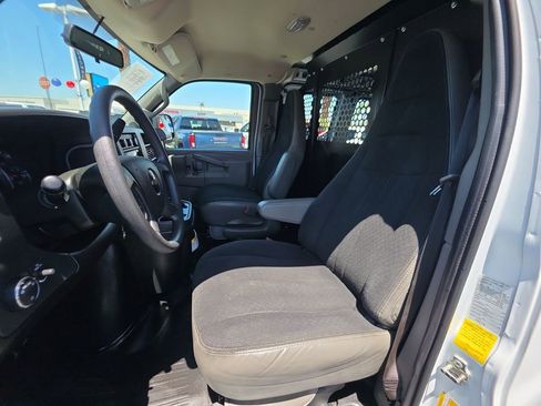 Used 2024 Chevrolet Express 2500 w/ Driver Convenience Package RWD image 18