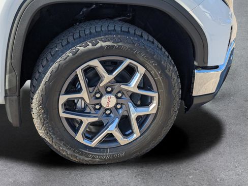 New 2026 GMC Sierra 1500 SLT w/ SLT Premium Plus Package image 6