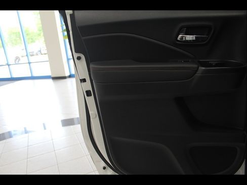 Certified 2023 Honda Ridgeline Black Edition image 18