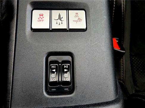 Used 2023 Toyota GR86 Premium w/ ALL Weather Mat Package (TMS) RWD image 30