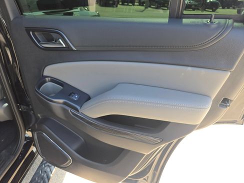 Used 2020 Chevrolet Tahoe LT AWD/4WD image 26
