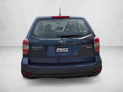 Used 2014 Subaru Forester 2.5i AWD/4WD image 6