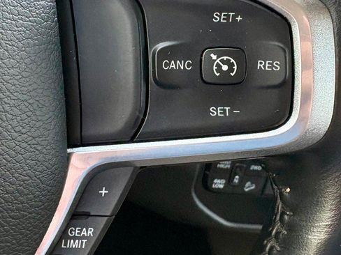 Used 2023 RAM 2500 Laramie AWD/4WD image 23
