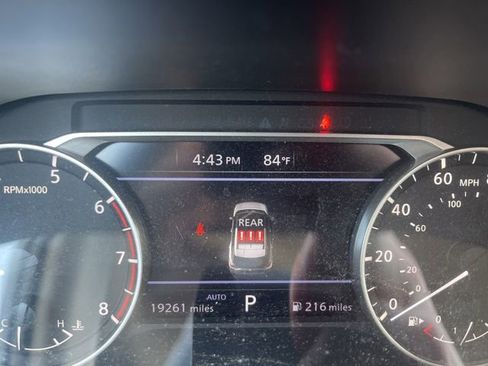 Certified 2023 Nissan Rogue SV w/ SV Premium B Package AWD/4WD image 15