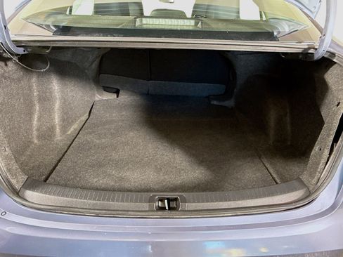 Used 2025 Toyota Corolla LE w/ Convenience Package image 35