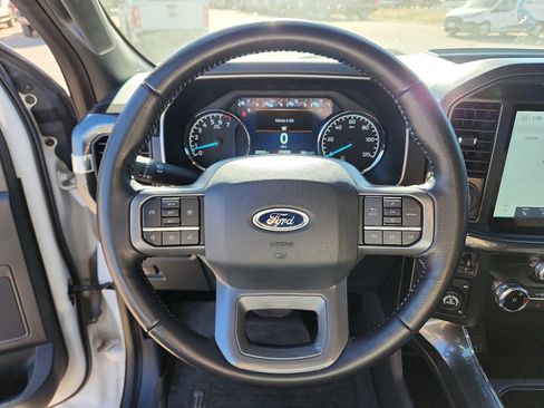 Used 2022 Ford F150 XLT w/ Equipment Group 302A High image 16