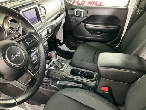 Certified 2021 Jeep Wrangler Unlimited Sport S image 12
