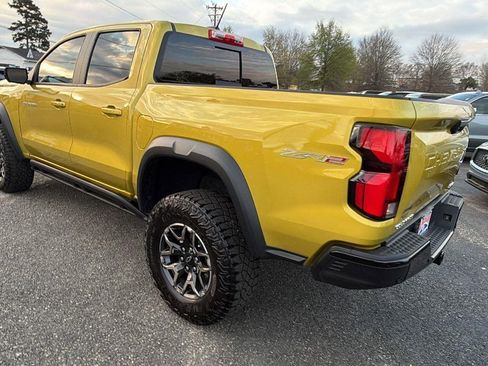 Certified 2023 Chevrolet Colorado ZR2 w/ ZR2 Convenience Package III AWD/4WD image 6