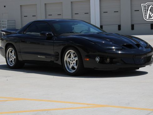 Used 1999 Pontiac Firebird Formula image 11