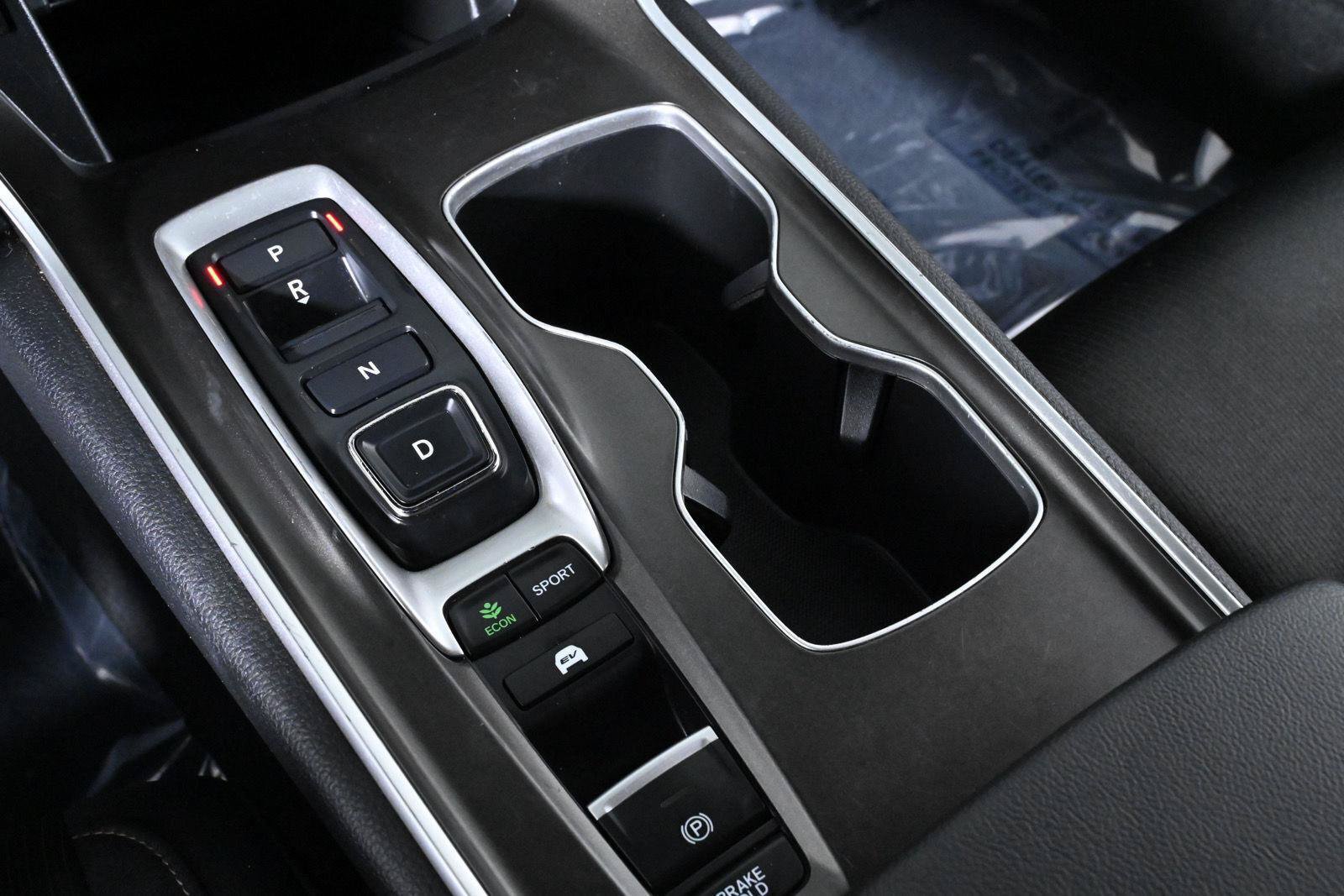 Used 2022 Honda Accord Sport image 19