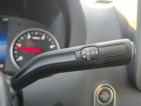 Used 2025 Mercedes-Benz Sprinter 2500 image 39