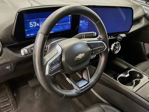 Used 2024 Chevrolet Blazer EV LT AWD/4WD image 18