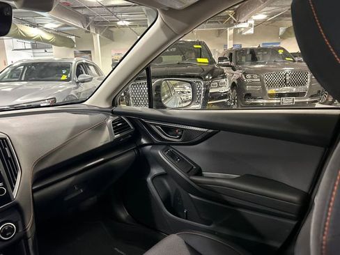 Used 2023 Subaru Crosstrek 2.0i Premium image 23