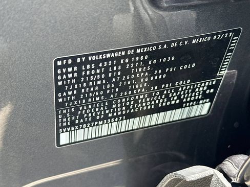 Used 2023 Volkswagen Taos SE FWD image 29